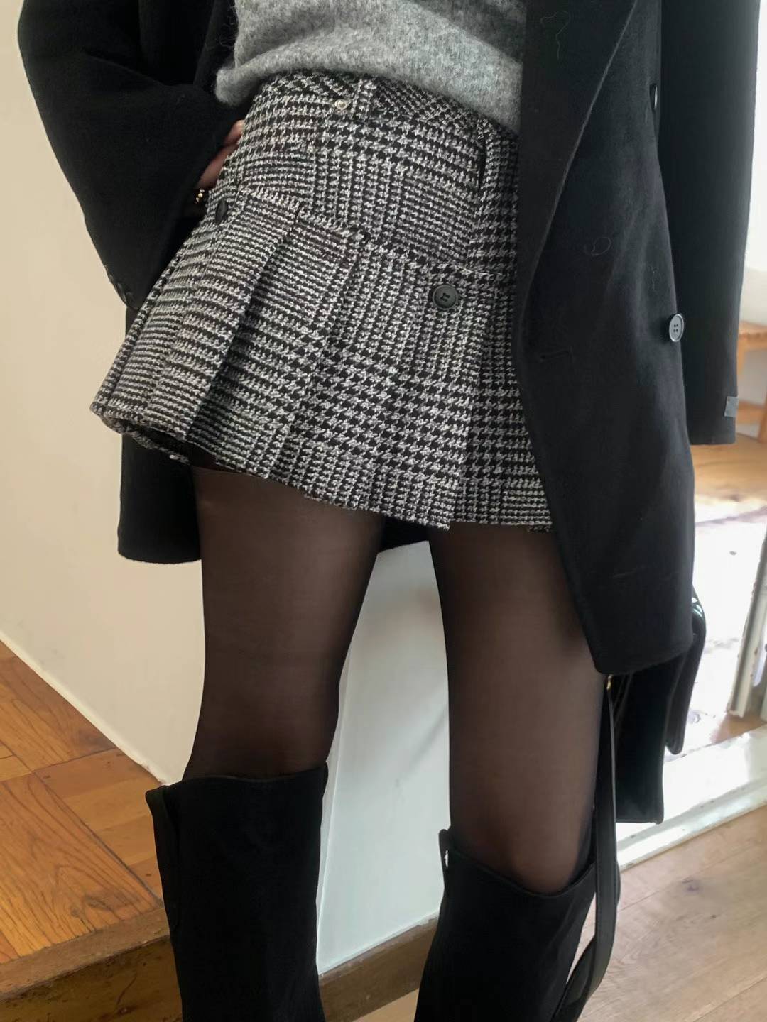 Kiki mini short-skirt